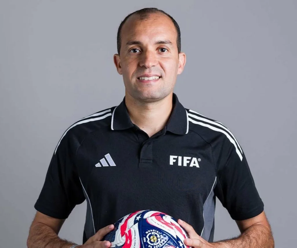 28 حكماً عربياً في طواقم كأس أفريقيا 2025 بالمغرب… حضور قياسي في أكبر تظاهرة قارية