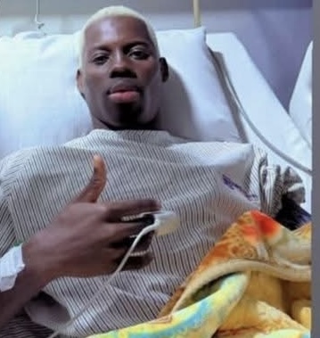 الوداد يعود اليوم إلى المغرب وحالة البوركينابي عزيز كاي مستقرة