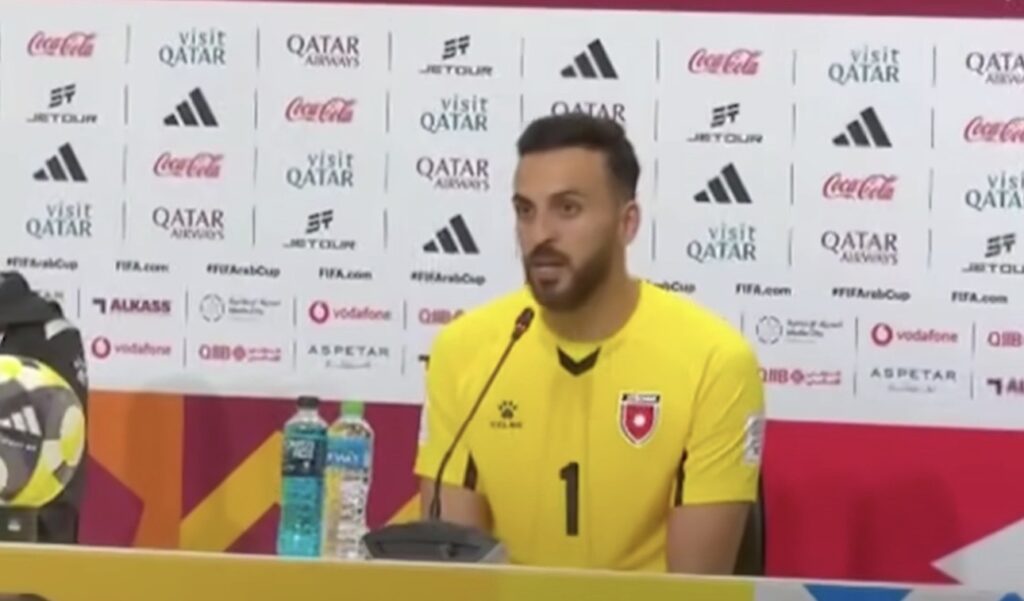 يزيد أبو ليلى ينتقد تصرّف سالم الدوسري ويستشهد بأخلاق ياسر القحطاني