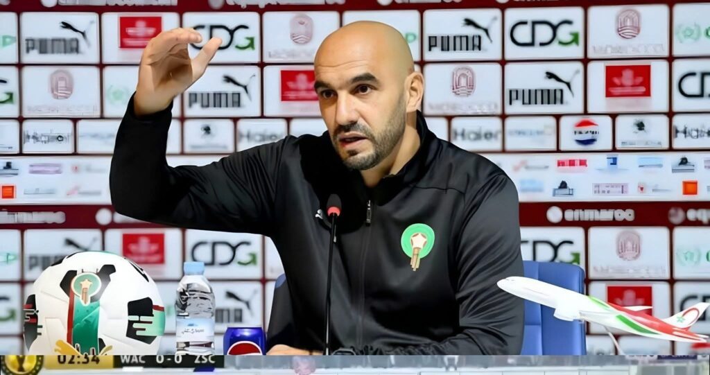 الركراكي يرد على صافرات الاستهجان: 95% من المغاربة معنا… والضوضاء لا تُقلقني