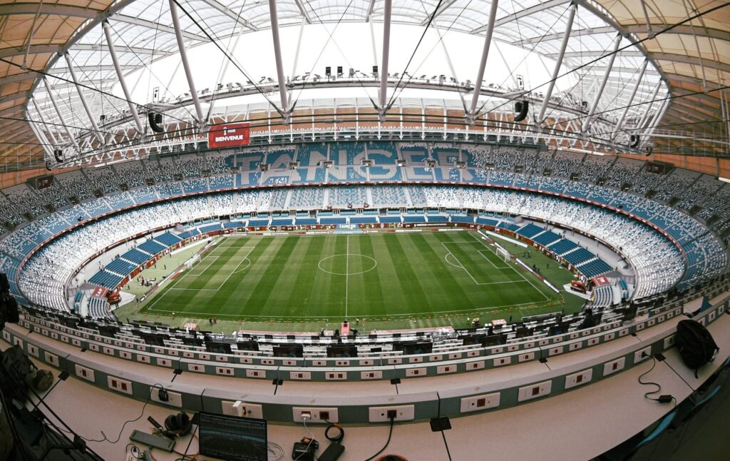 ملعب طنجة الكبير يلمع استعدادًا لمواجهة السنغال وبوتسوانا في كأس أمم أفريقيا 2025