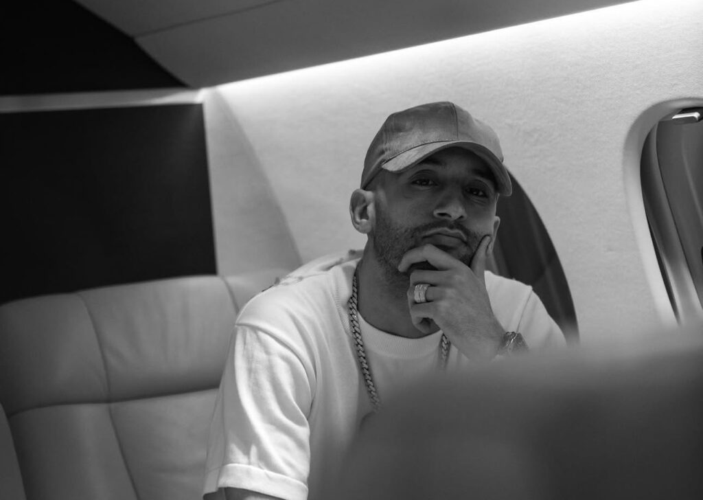 الموت يفجع حكيم زياش.. ونادي الوداد الرياضي يقدم التعازي