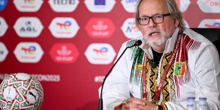 مدرب مالي يعوّل على “رمز النسر” لكسب تعاطف الجماهير قبل مواجهة المغرب