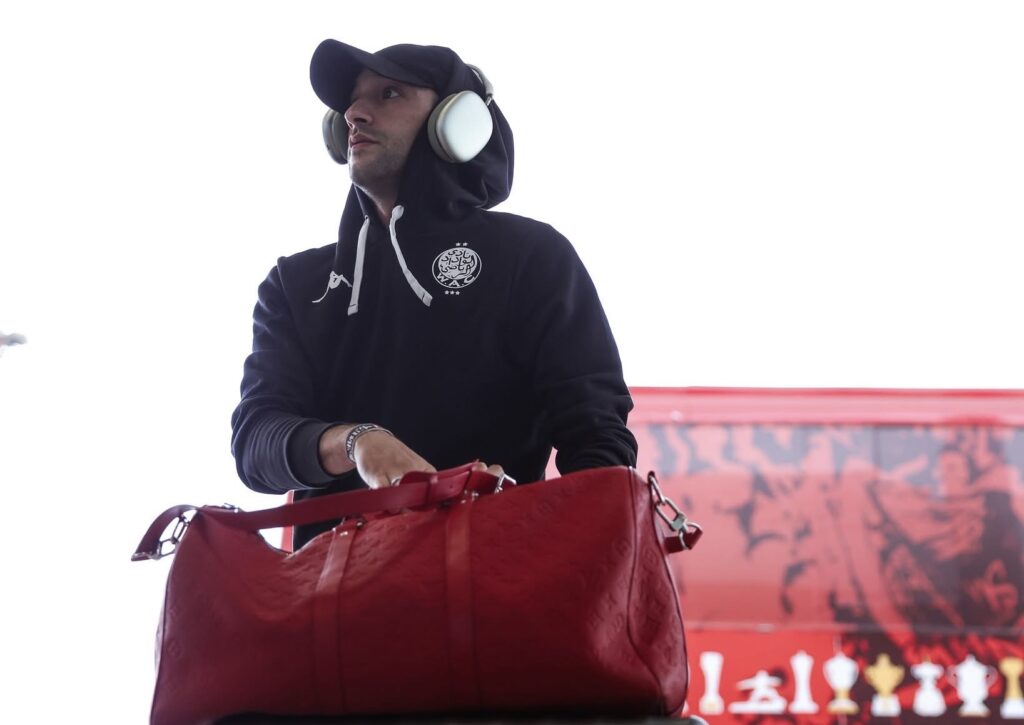 الوداد الرياضي يتوجه إلى قطر للدخول في معسكر إعدادي تحضيرًا للمرحلة الحاسمة من الموسم