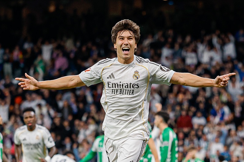 هاتريك غونزالو غارسيا يقود ريال مدريد لفوز كاسح على بيتيس