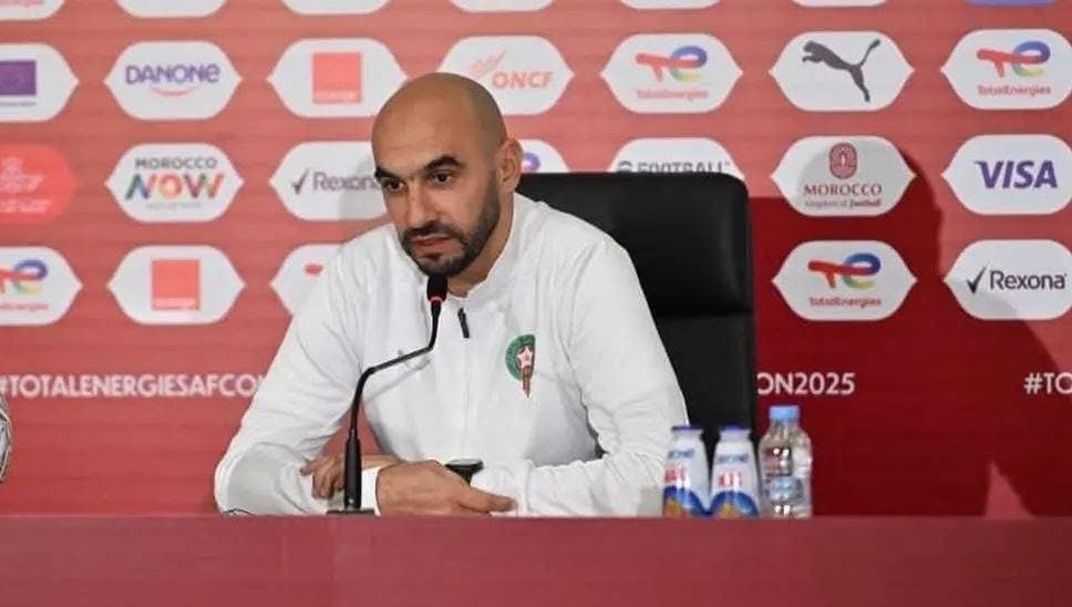 بلاغ رسمي يحسم الجدل: الركراكي مستمر على رأس المنتخب الوطني