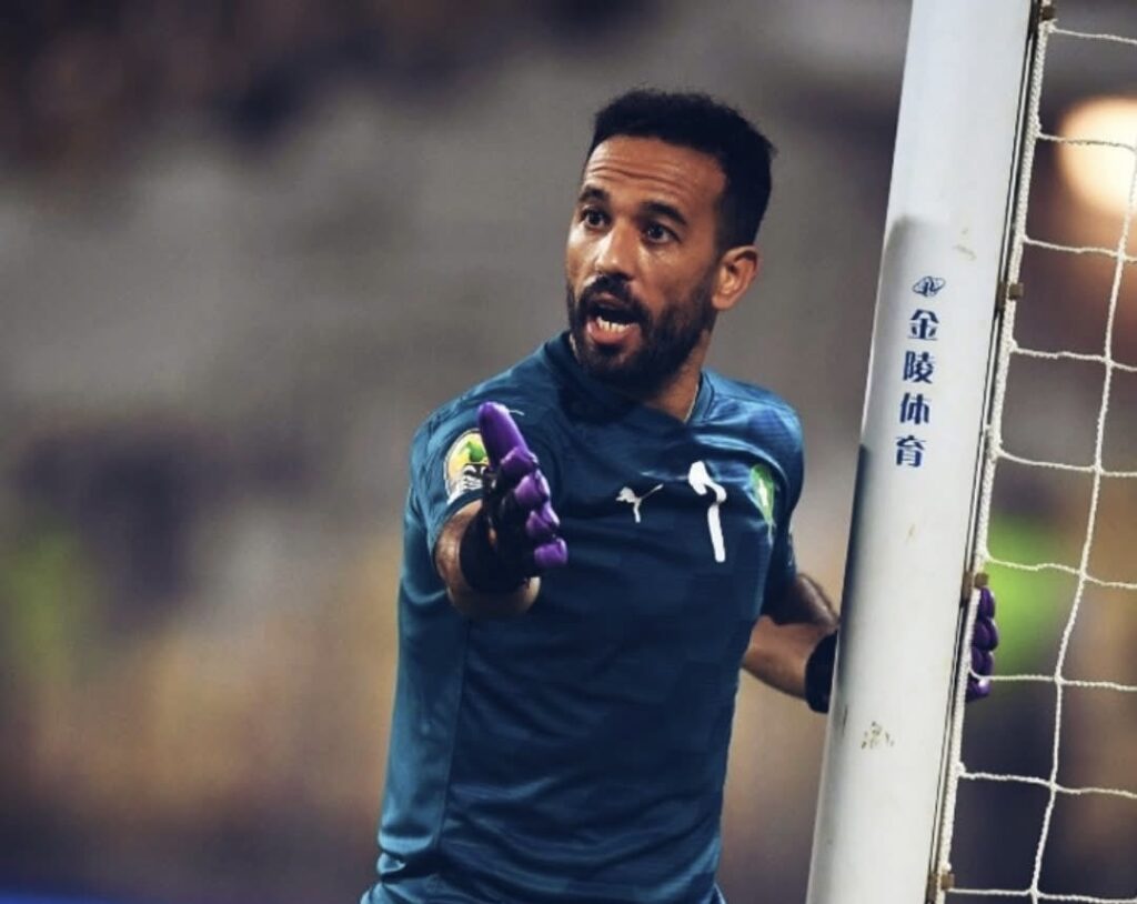 أنس الزنيتي يقترب من نهضة بركان لتعويض غياب المحمدي المصاب