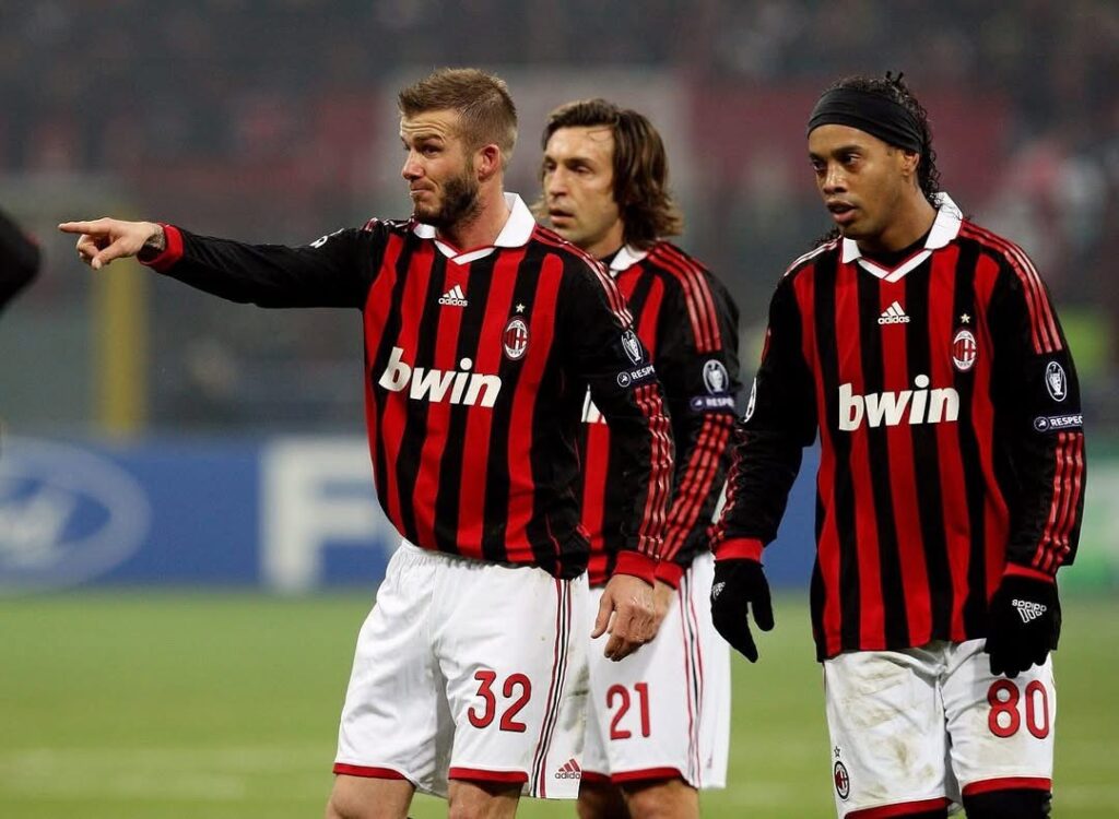 رونالدينيو يكشف سر تحديد منفذي الركلات الحرة في ميلان