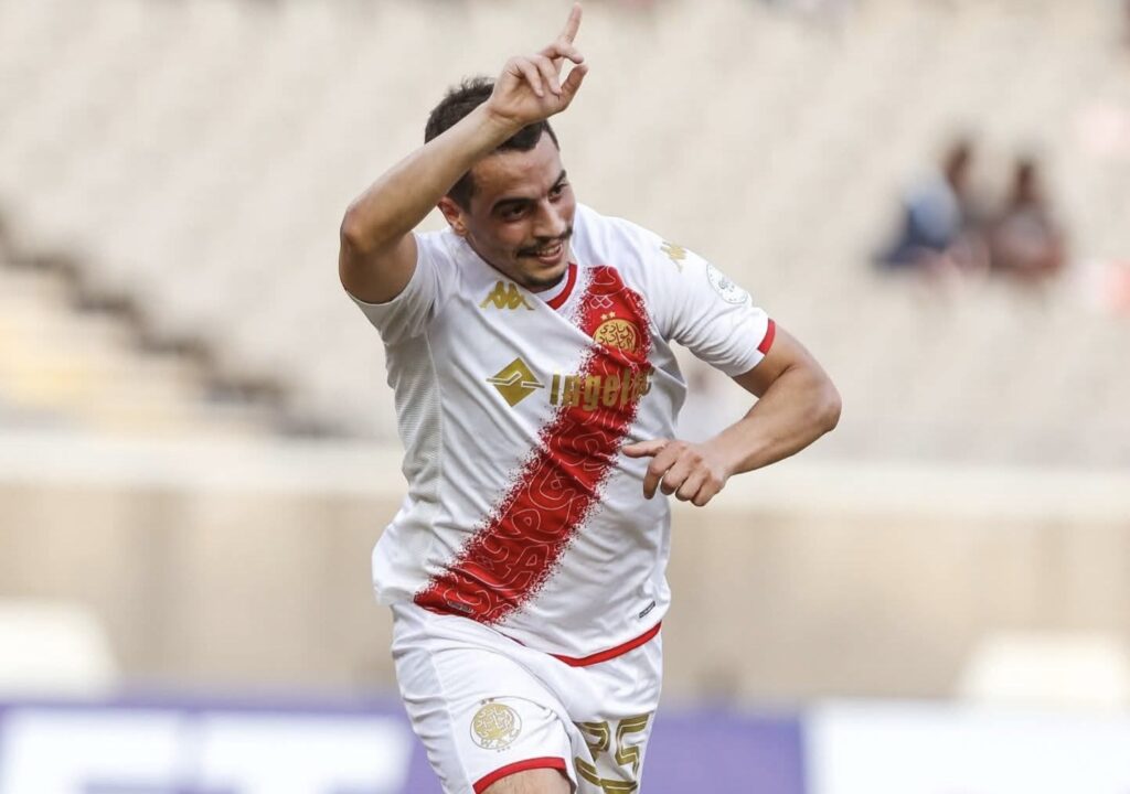 وسام بنيدر يعبر عن سعادته ببراءته في فرنسا