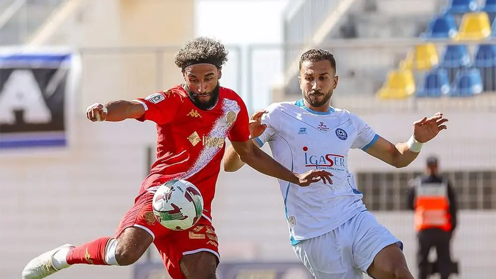 الوداد يواصل التعثر ويسقط أمام نهضة الزمامرة