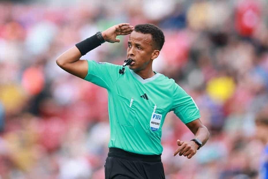 أزمة تحيط بالحكم الصومالي عمر أرتان في تركيا.. ومصادرة هاتفه وحاسوبه تثير الجدل