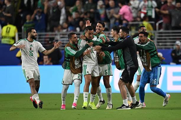 الجزائر تعود من بعيد.. والأردن يودّع كأس العالم رسميًا