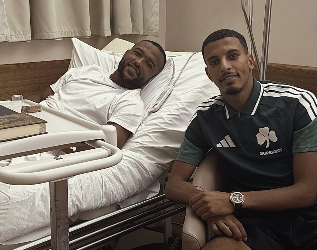 أوناحي يساند الكعبي بعد العملية الجراحية.. غياب طويل يبعده عن الملاعب